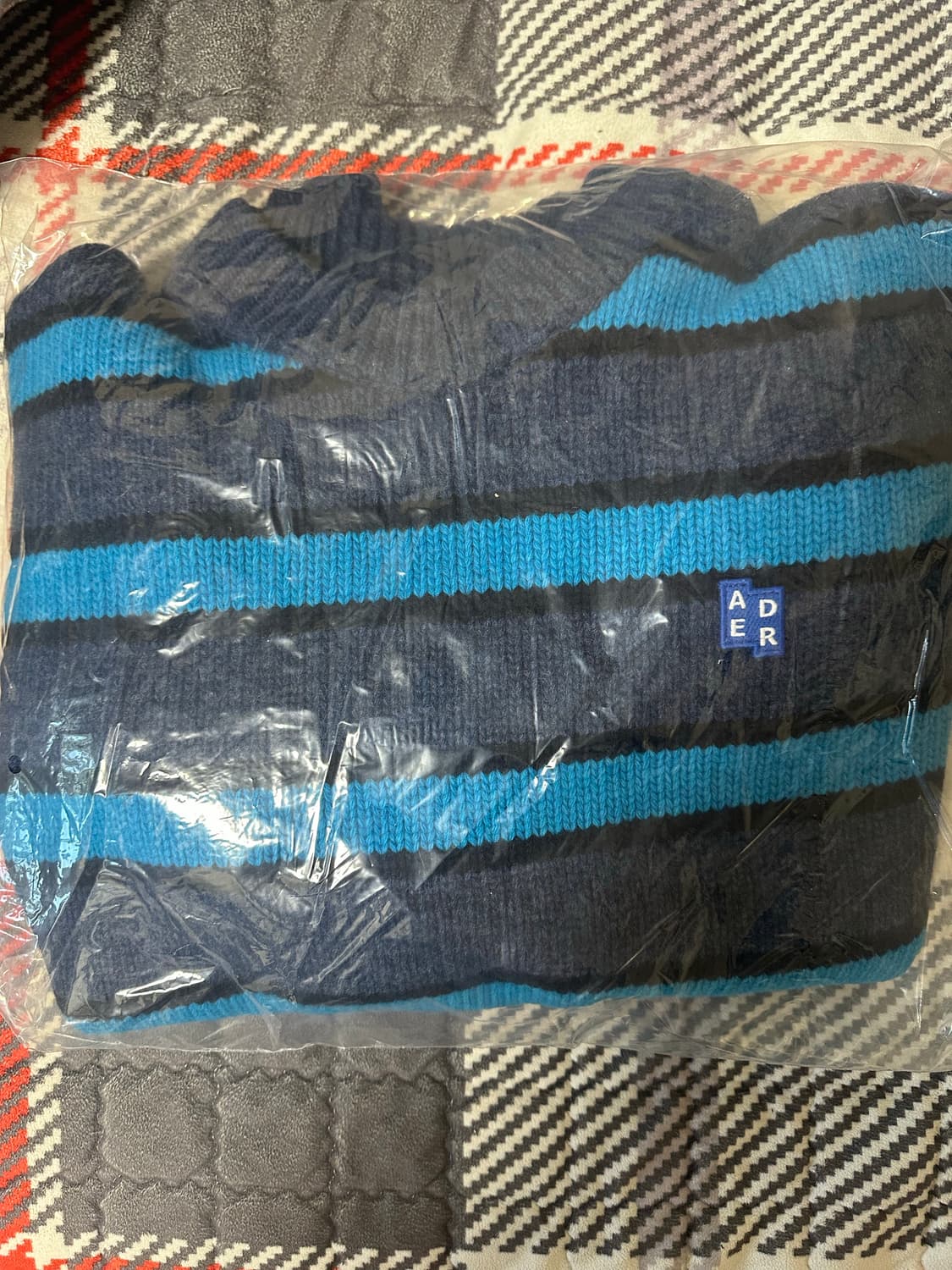 아더에러 시그니피컨트 니트 XL 상품이미지3