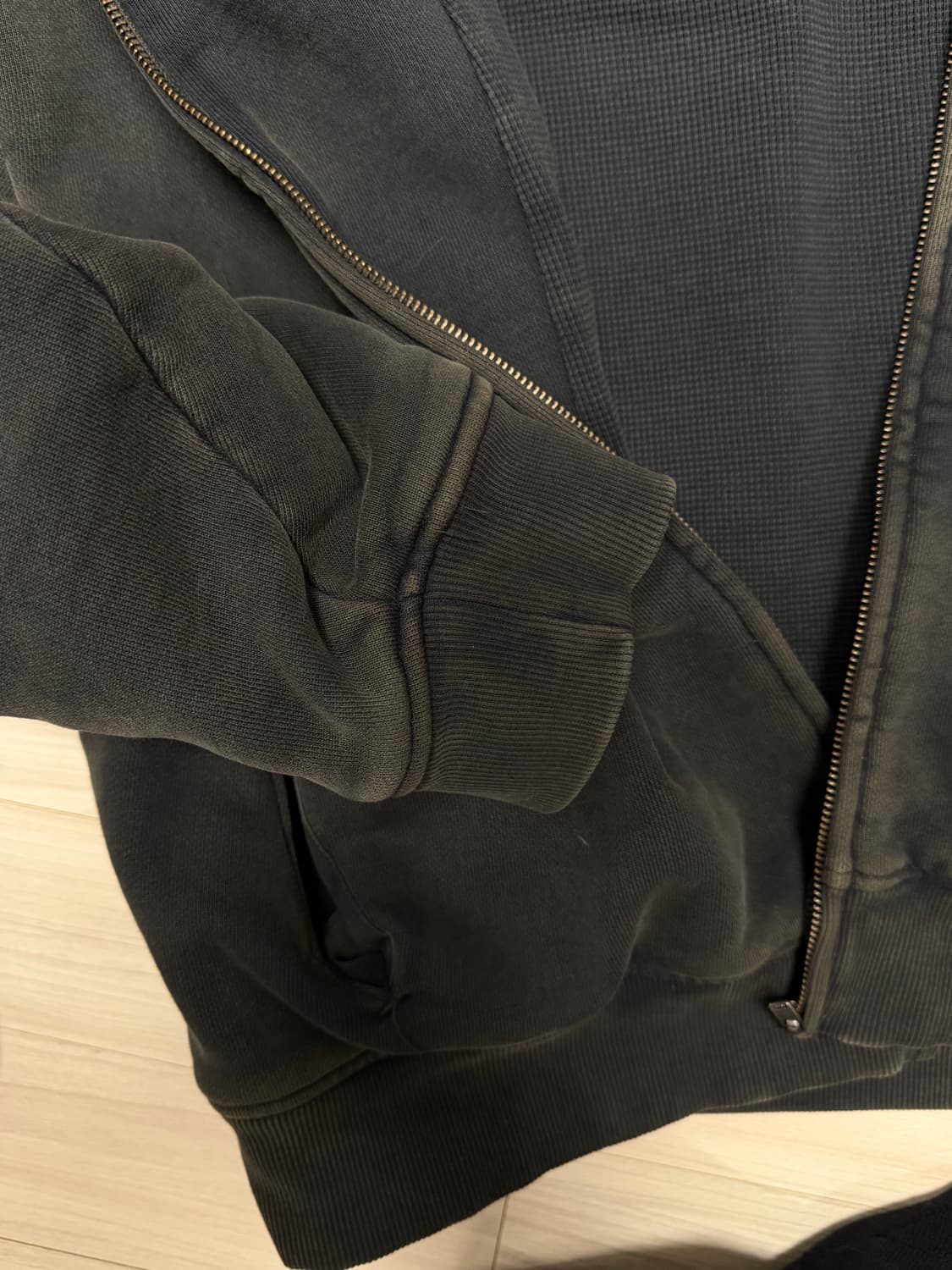 (개급처) 엔타이어스튜디오 써멀 후드집업 25fw M 워시드블랙 상품이미지9