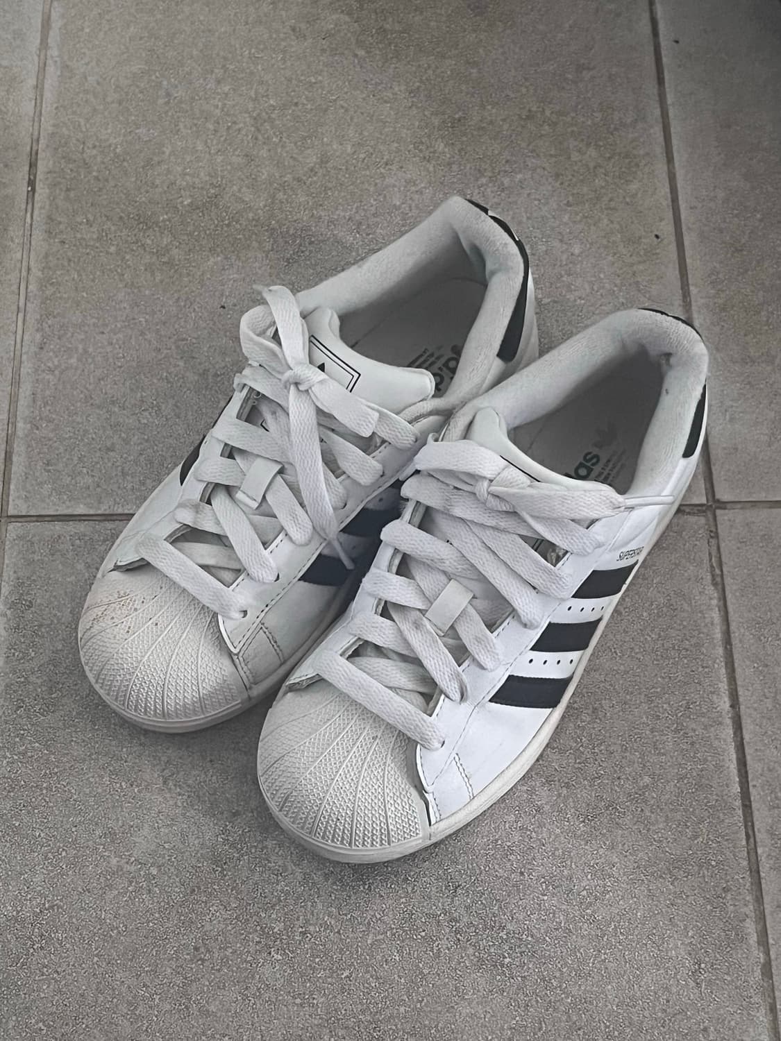 아디다스 슈퍼스타 운동화 상품이미지1