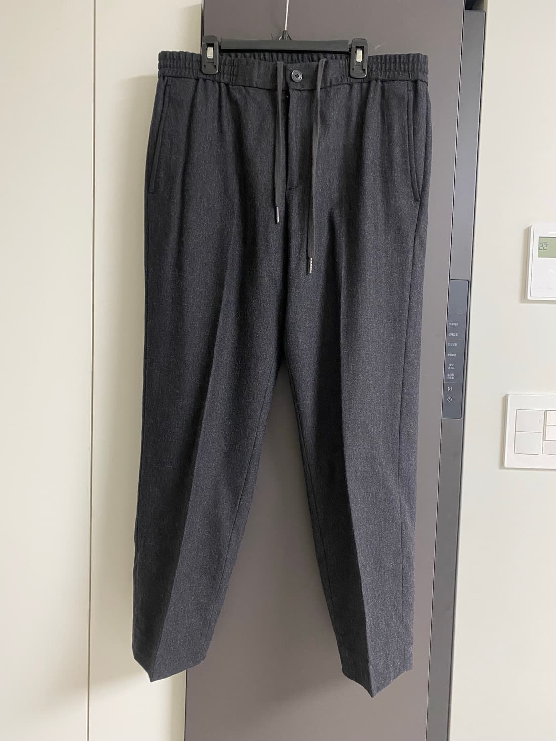 Theory 챠콜 남성 플란넬 울 캐시미어 바지 31 상품이미지1