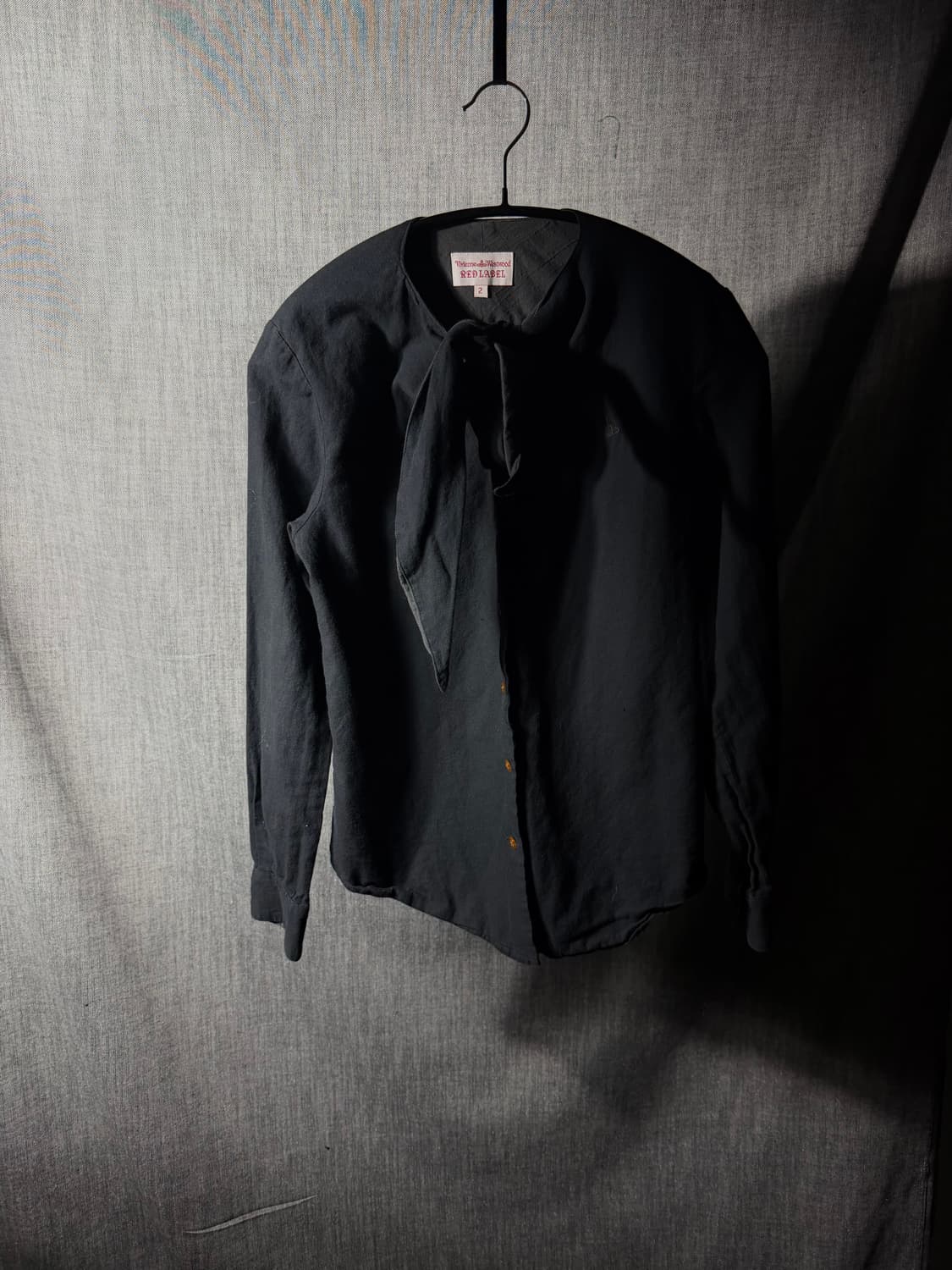 비비안웨스트우드 레드라벨 리본 ORB 셔츠 상품이미지2