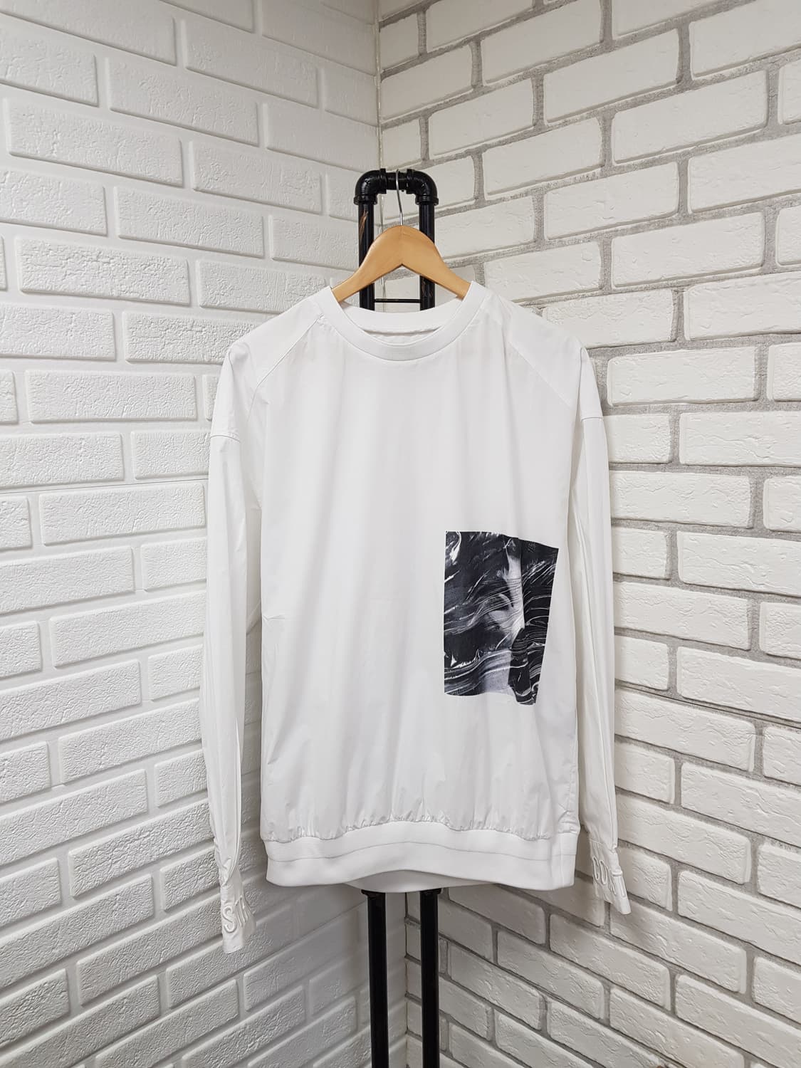 [46/100/정품] 준지 프린팅 셔츠 긴팔티 화이트 상품이미지1