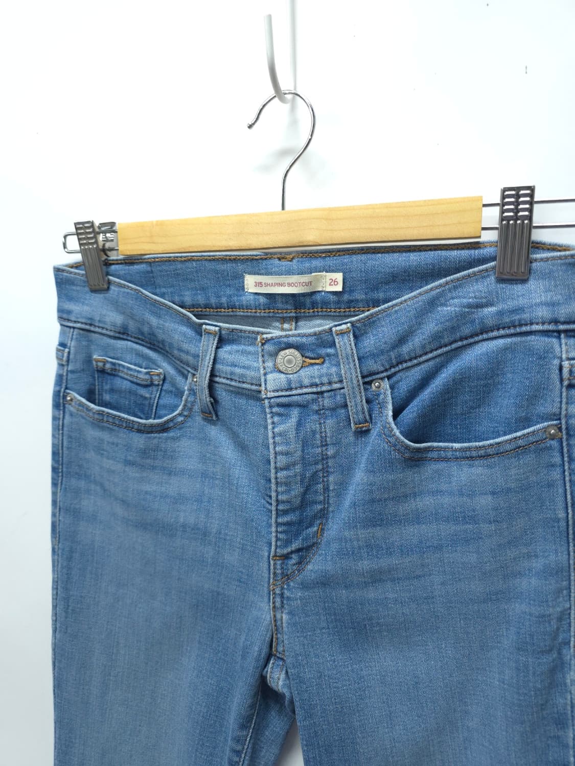 리바이스 부츠컷 연청 데님진 청바지 (여성26) 상품이미지3