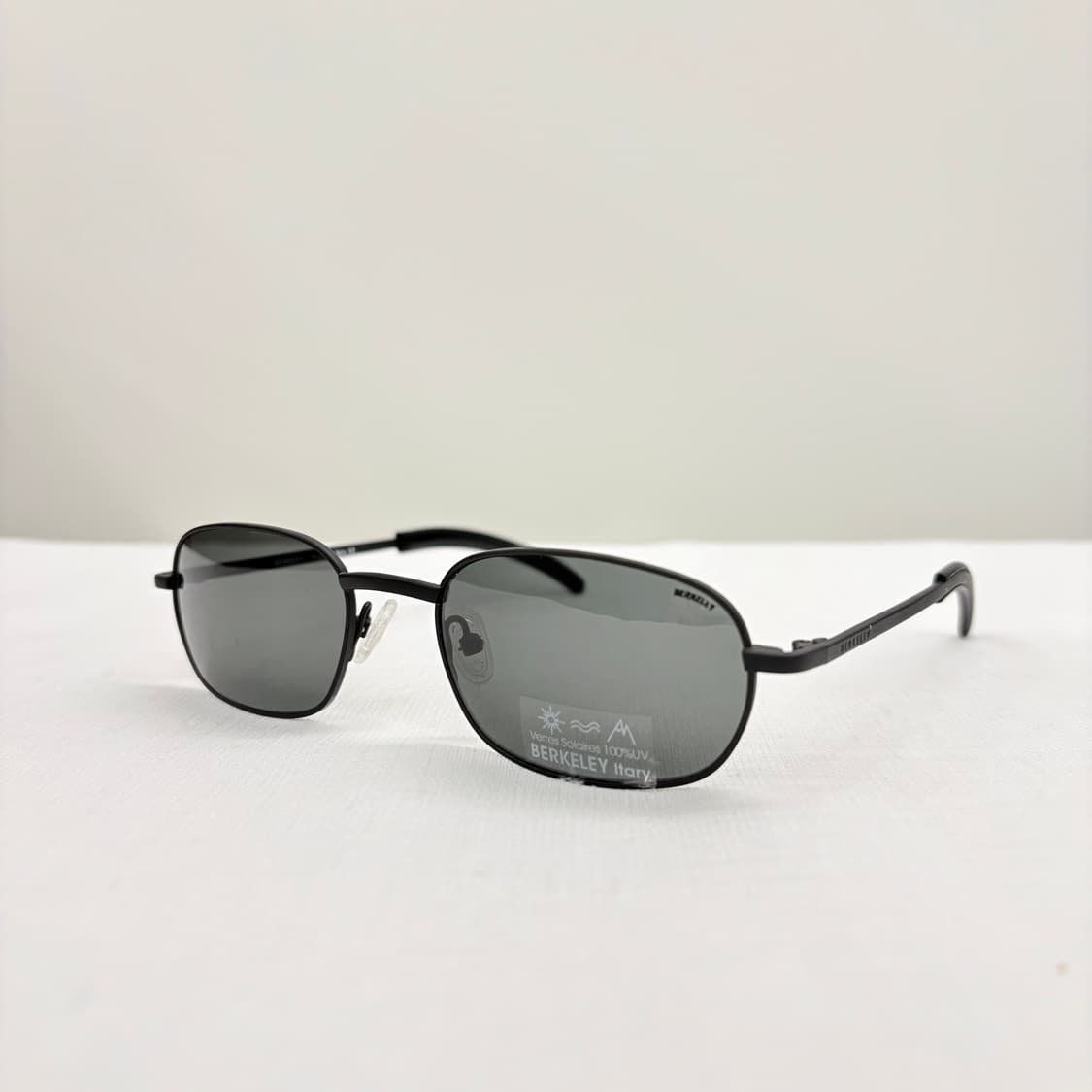 BERKELEY 블랙 스퀘어 선글라스 상품이미지2