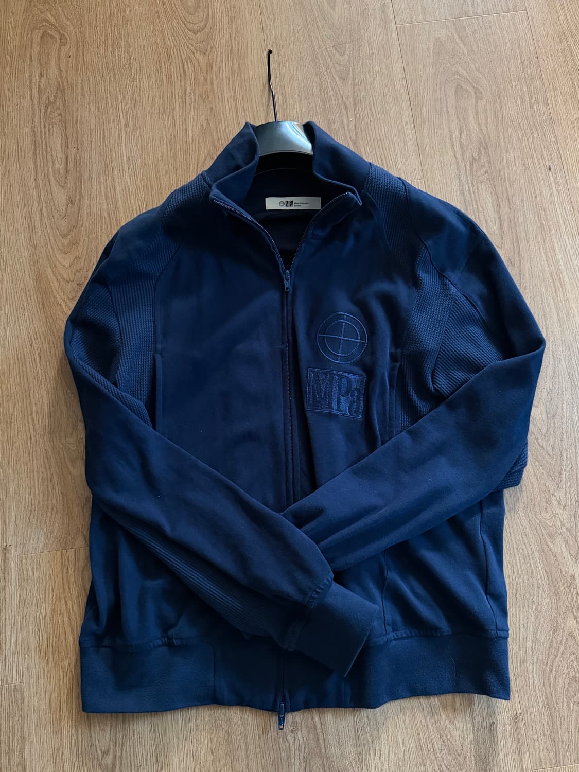 MPa CONTRAST ZIPPED JACKET (NAVY) L사이즈 상품이미지1