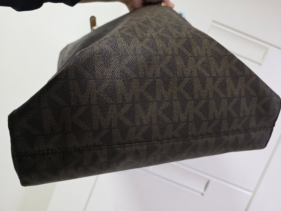 마이클 코어스 로고마킹 미듐 숄더&토트백 상품이미지5