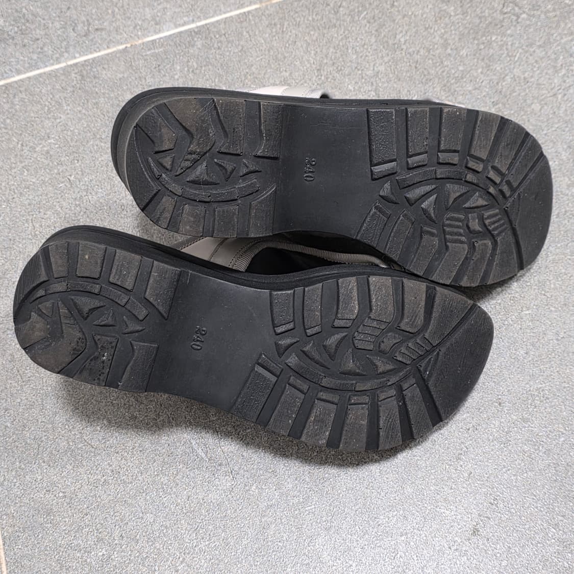 240) 미스치프 멀티 패널 슬라이드 크림 상품이미지6