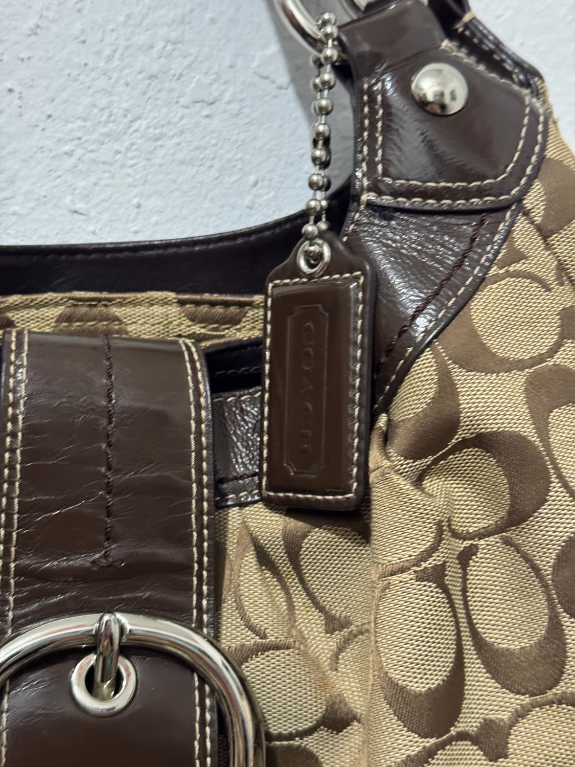 코치 숄더백 상품이미지3