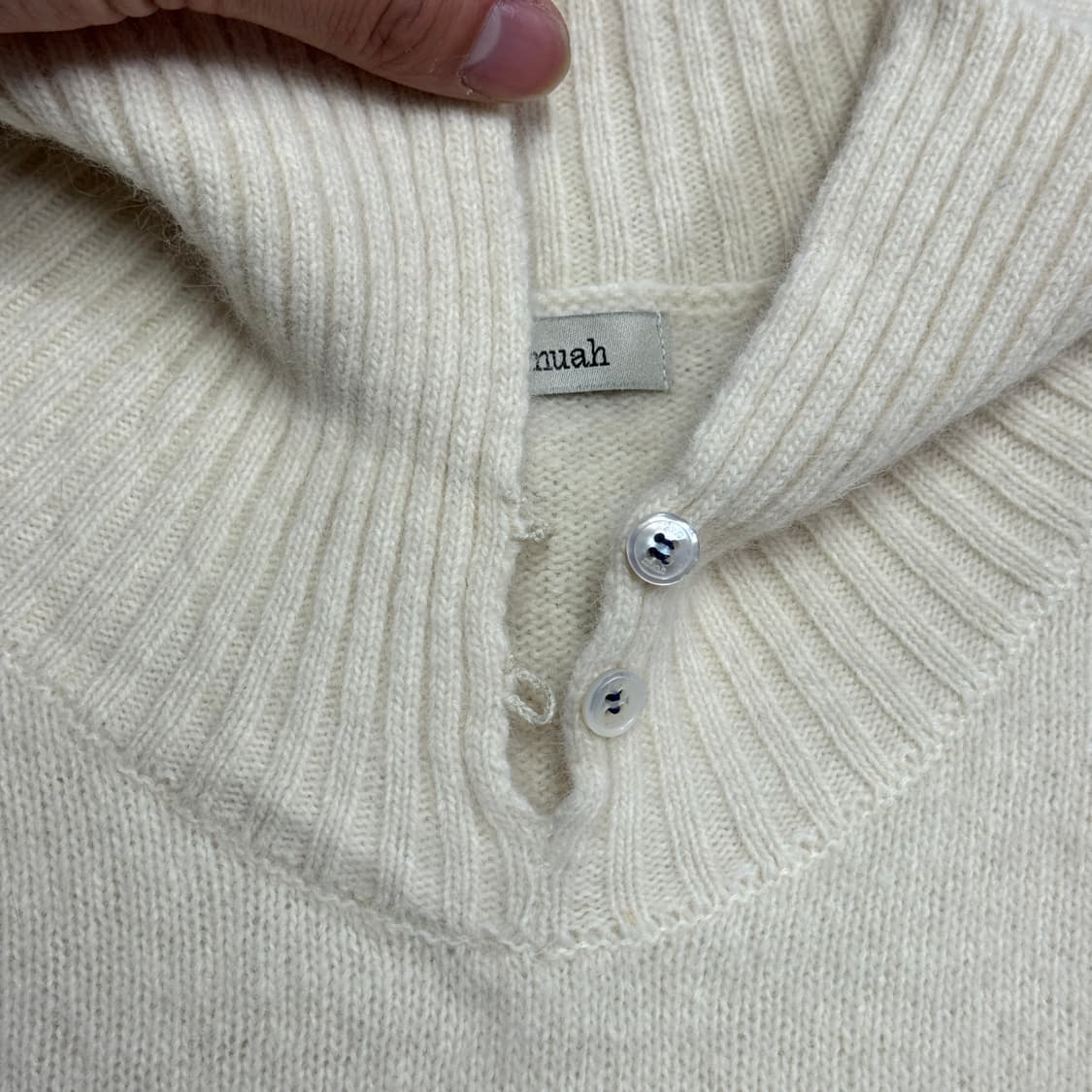 아비에무아 메리노울 카라 니트2 상품이미지6