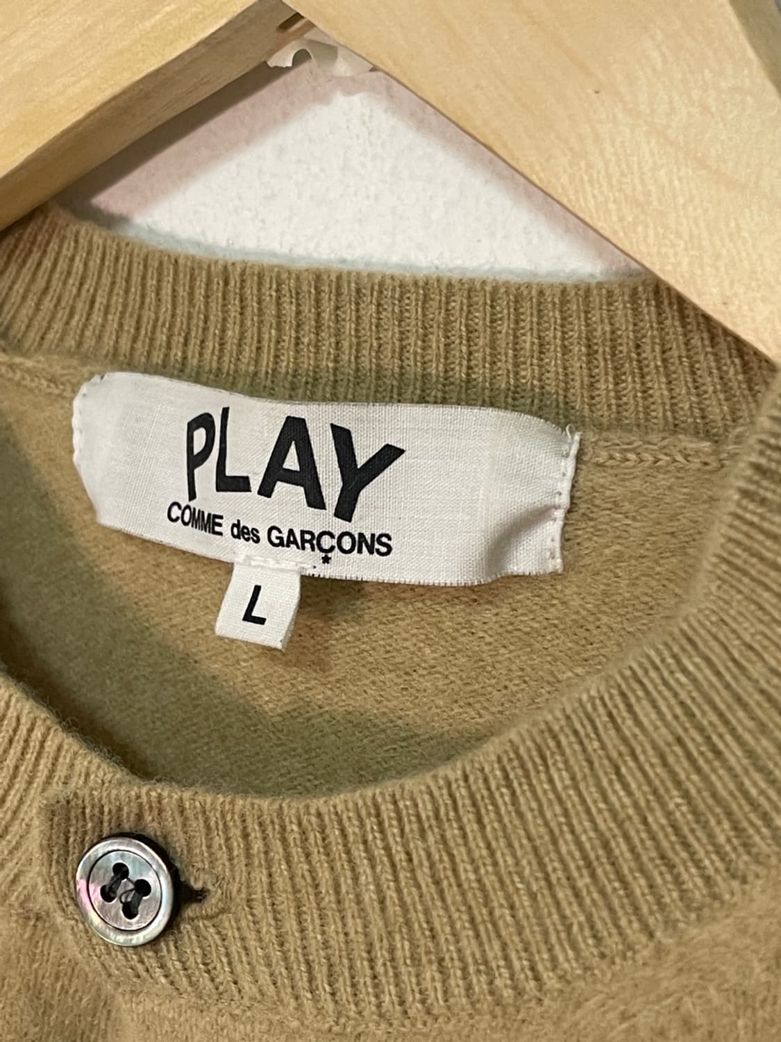 꼼데가르송 샌드베이지 블랙와펜 가디건  상품이미지5