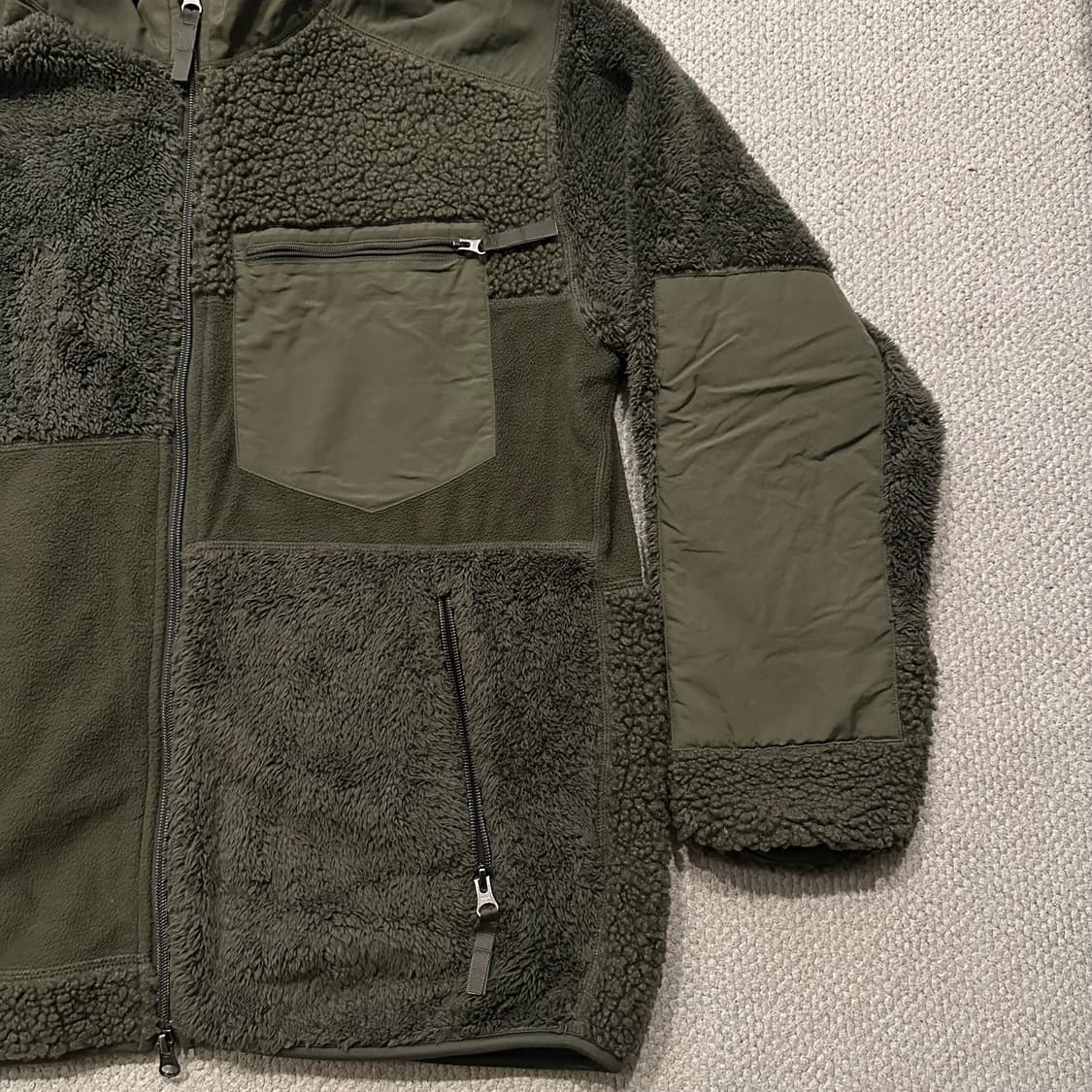 엔지니어드 가먼츠 유니클로 플리스 자켓 상품이미지3