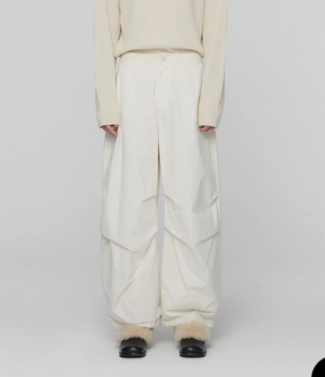 (L)아모멘토 코튼 나일론 퍼티그 팬츠 에크루 상품이미지1