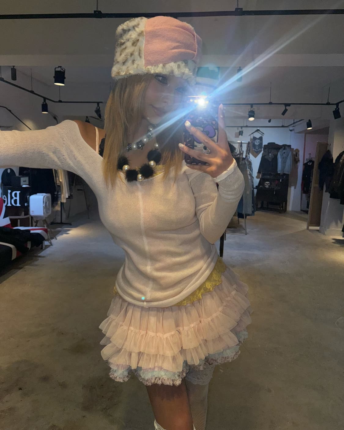 루즈핏 시스루 니트 상품이미지5