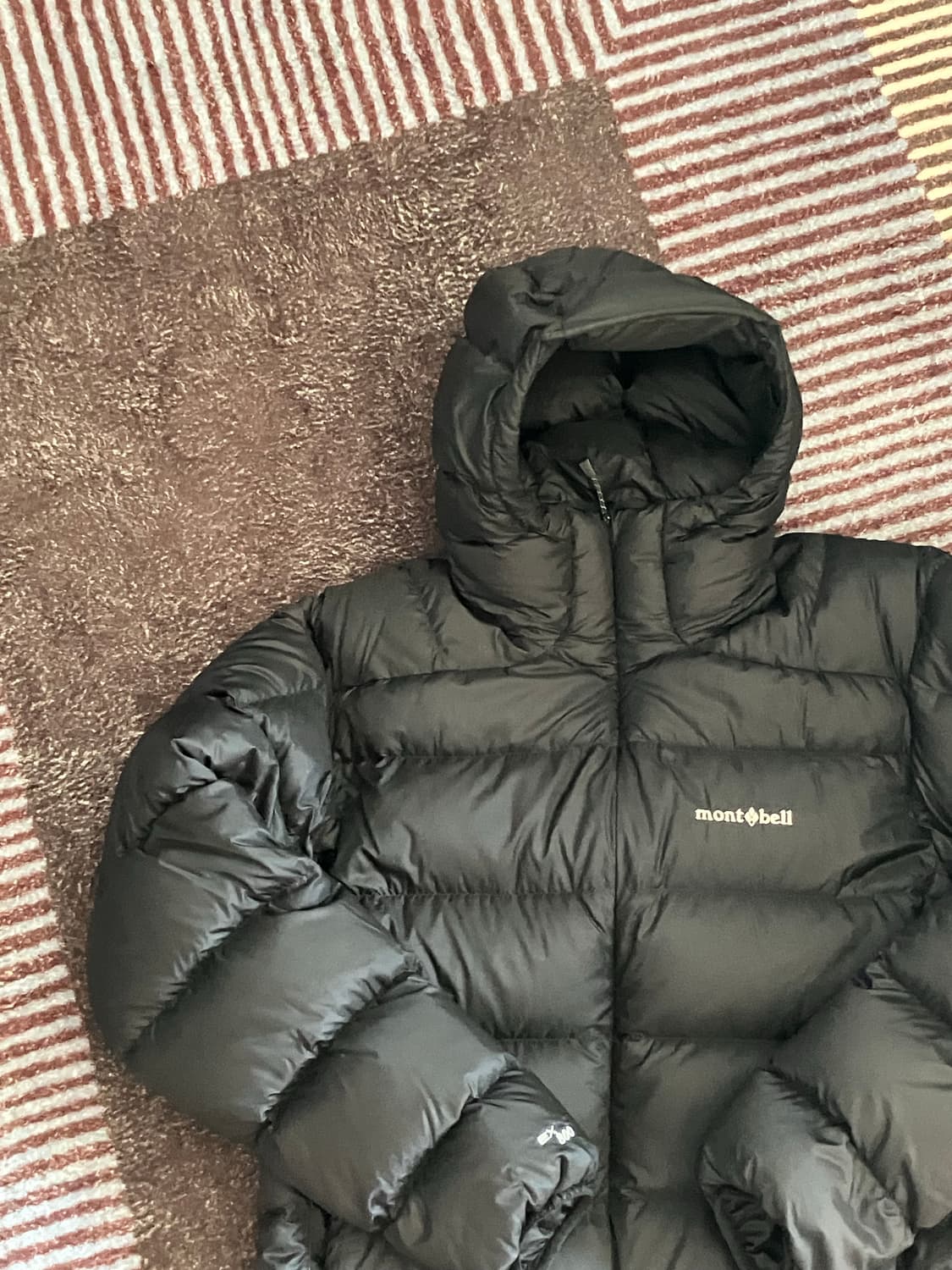 몽벨 / 라이트 알파인 다운 / 블랙 상품이미지1