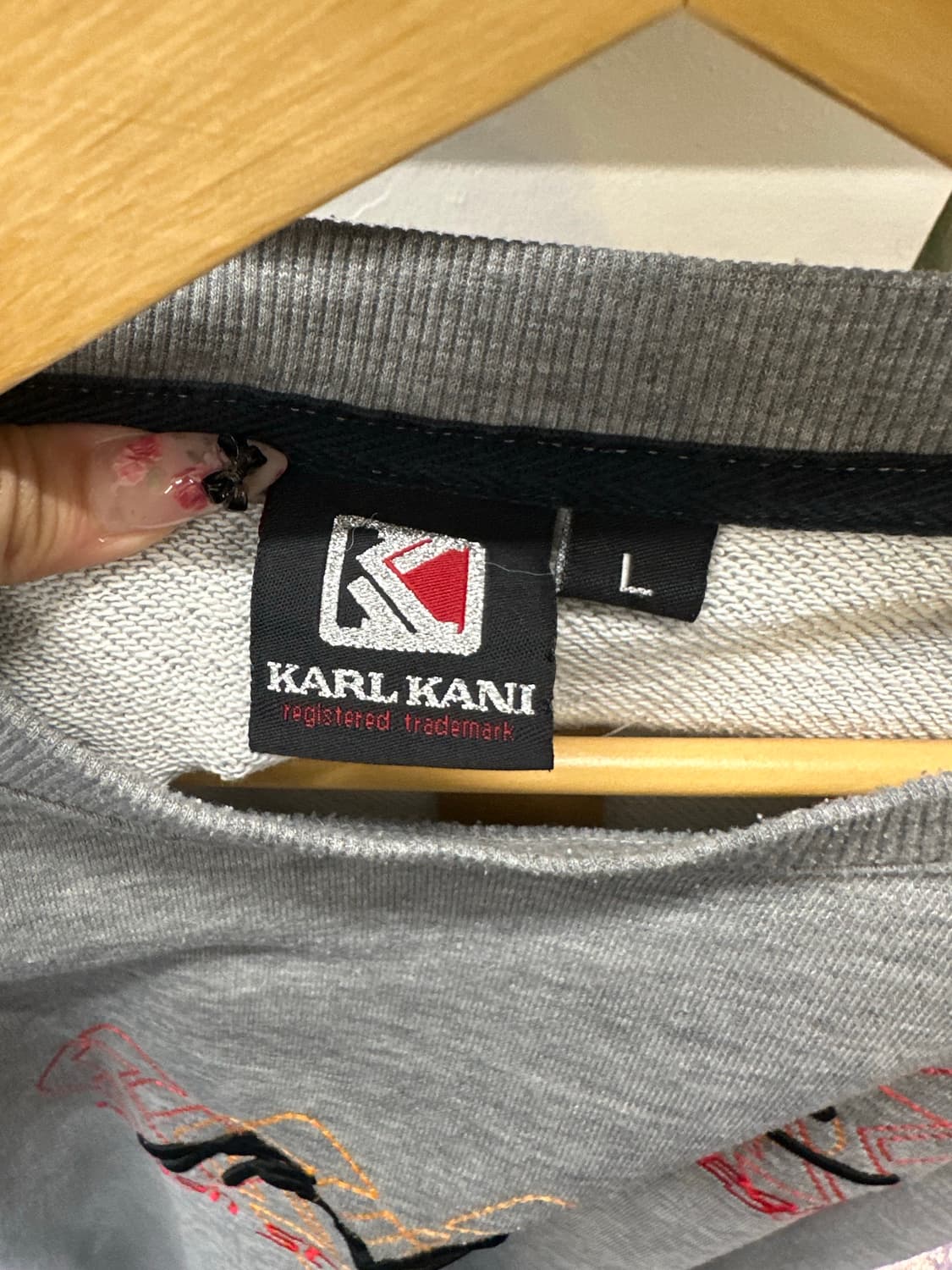 Karlkani 칼카니 컷오프 스웻셔츠 상품이미지3