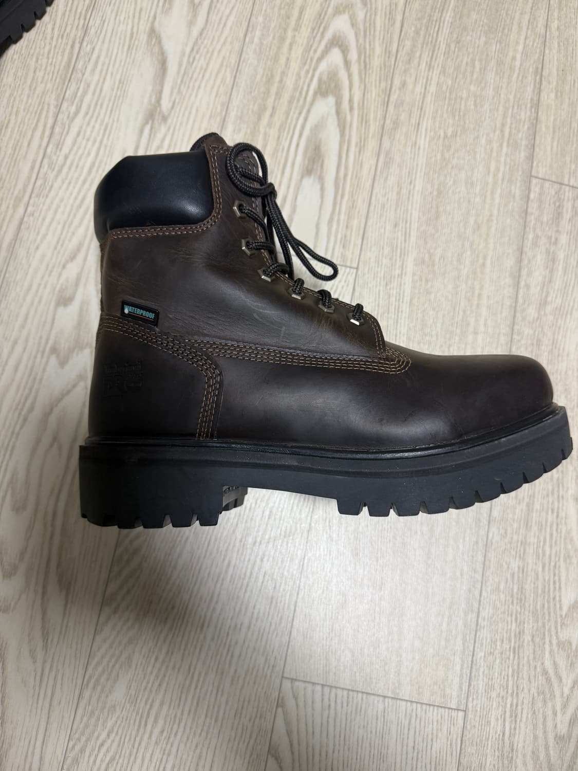 칸예 착용 팀버랜드 프로 6인치 소프트토 260wide 상품이미지3