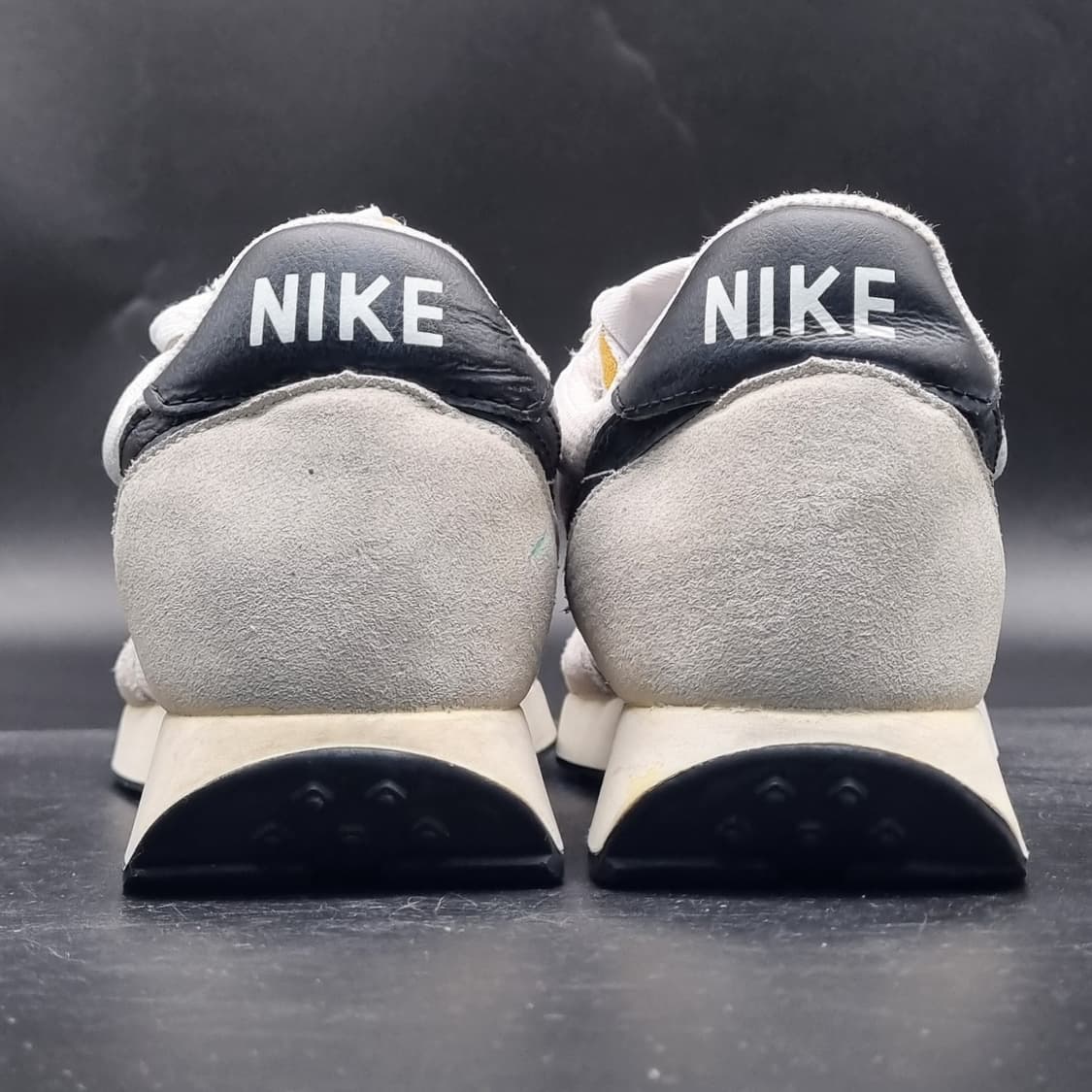 나이키 테일윈드79 스니커즈 255 상품이미지4