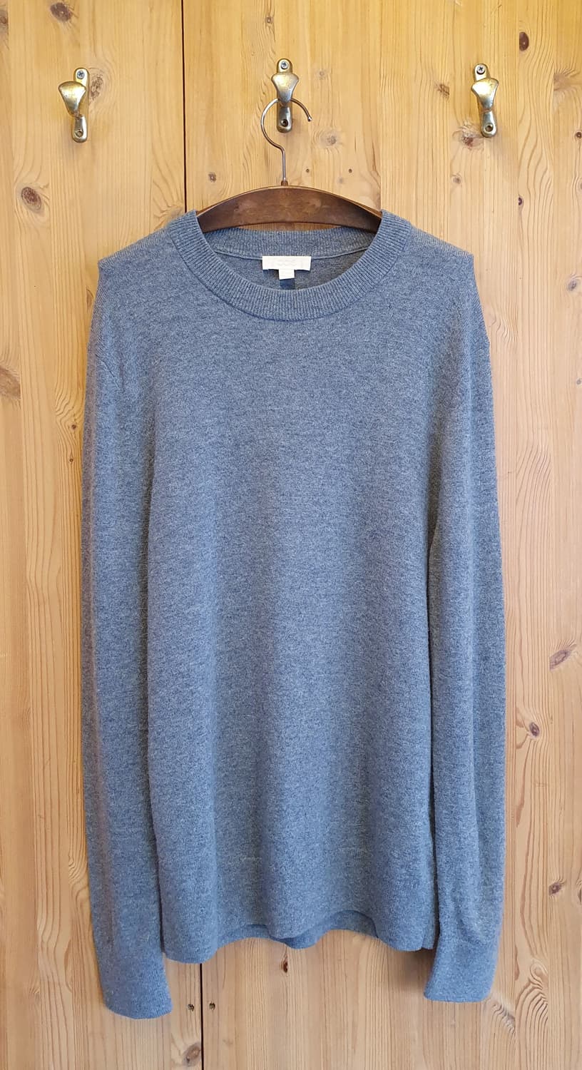 95.COS 야크울 라운드니트 상품이미지1