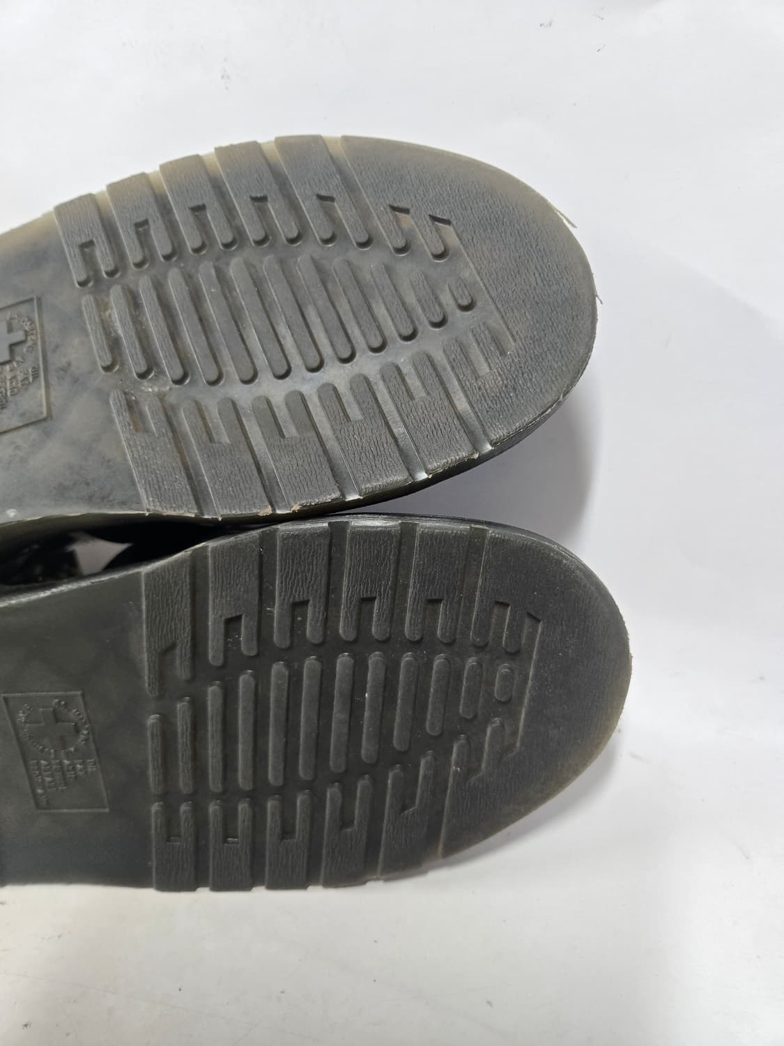 닥터마틴 그리폰  페이턴트 스트랩 샌들 EU38(240) 상품이미지6