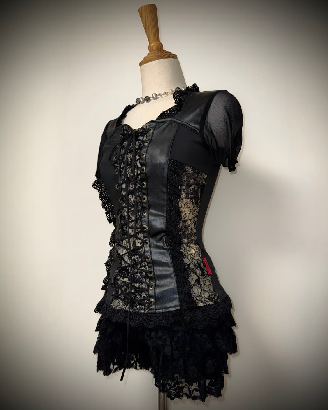 오즈온 아일렛 오리엔탈 탑 상품이미지1