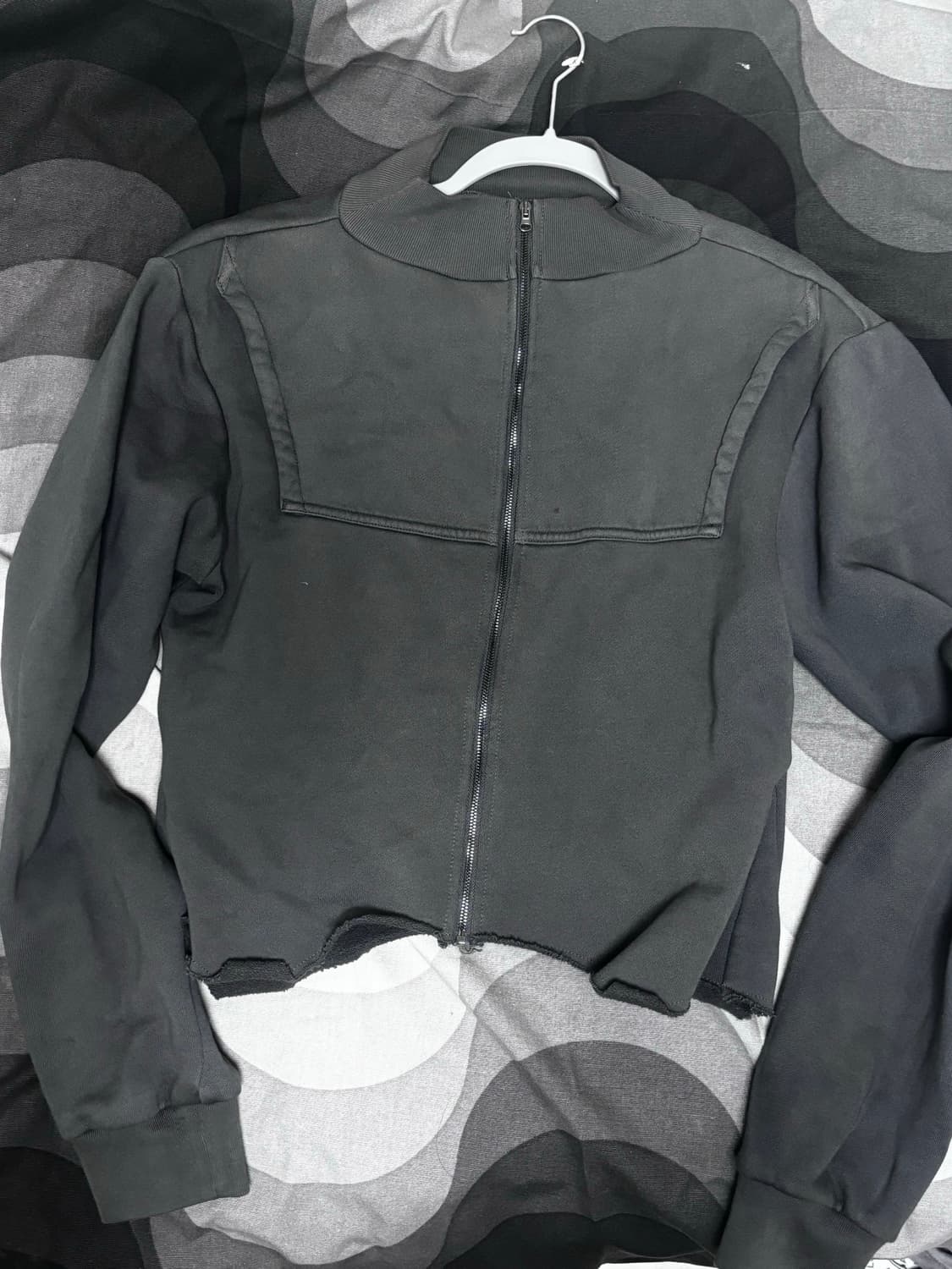 (s/m) prototypes 프로토타입스 yeezy 업사이클 자켓 상품이미지1