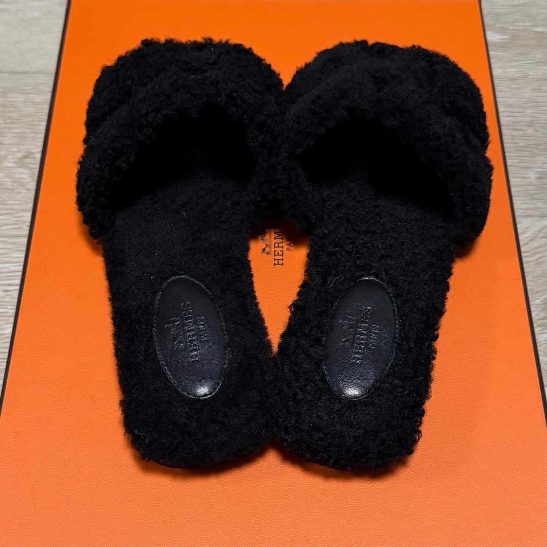 [S+급/36.5] 에르메스 오란 시어링 퍼 샌들 슬리퍼 상품이미지7