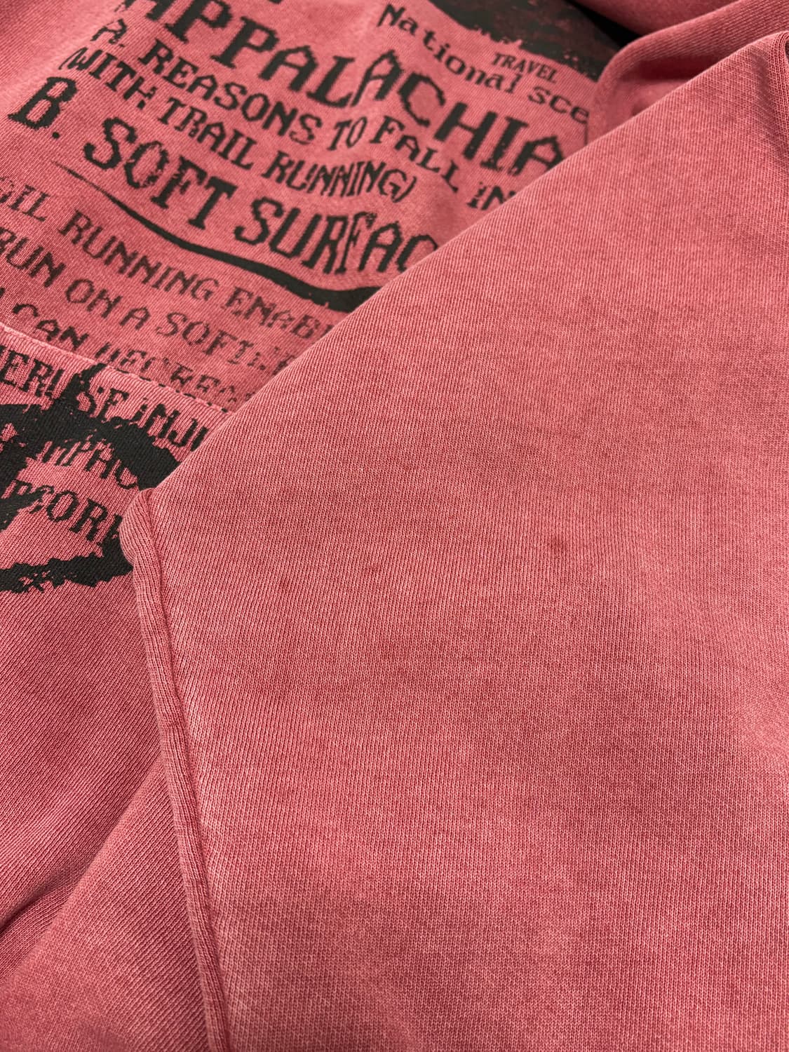 트래블 피그먼트 후드티 샹그리아레드 상품이미지3