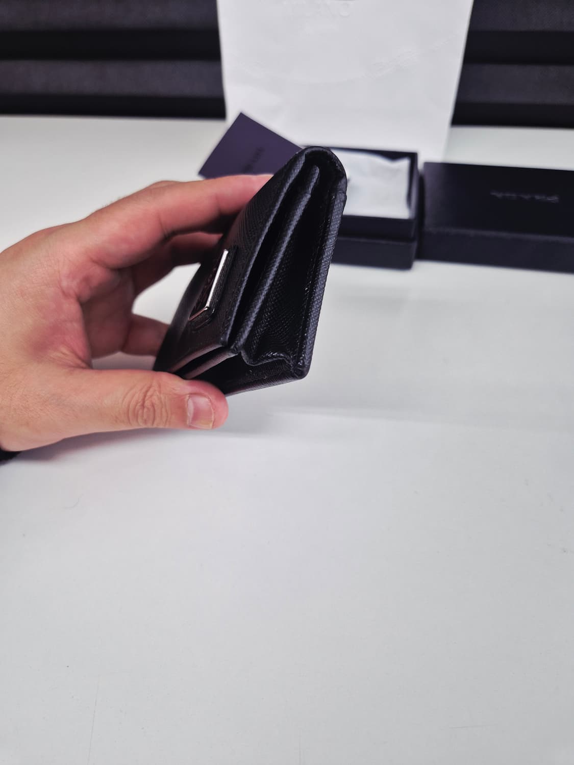 프라다 사피아노 남성 카드지갑 상품이미지2