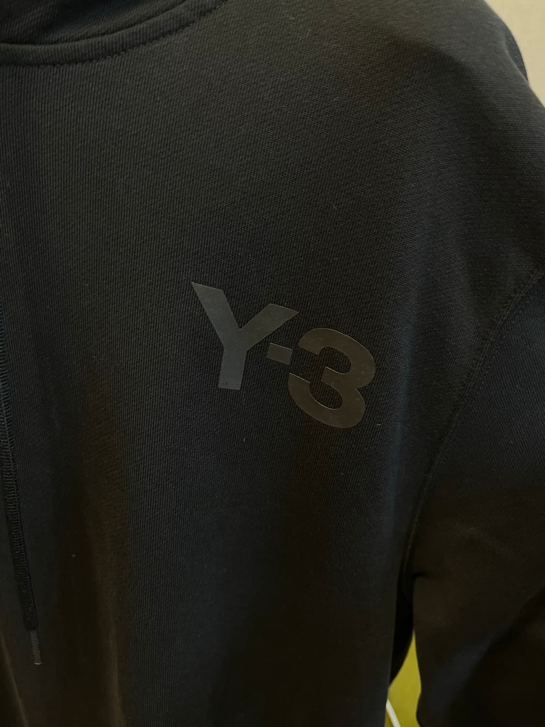 Y-3 후드티 상품이미지2