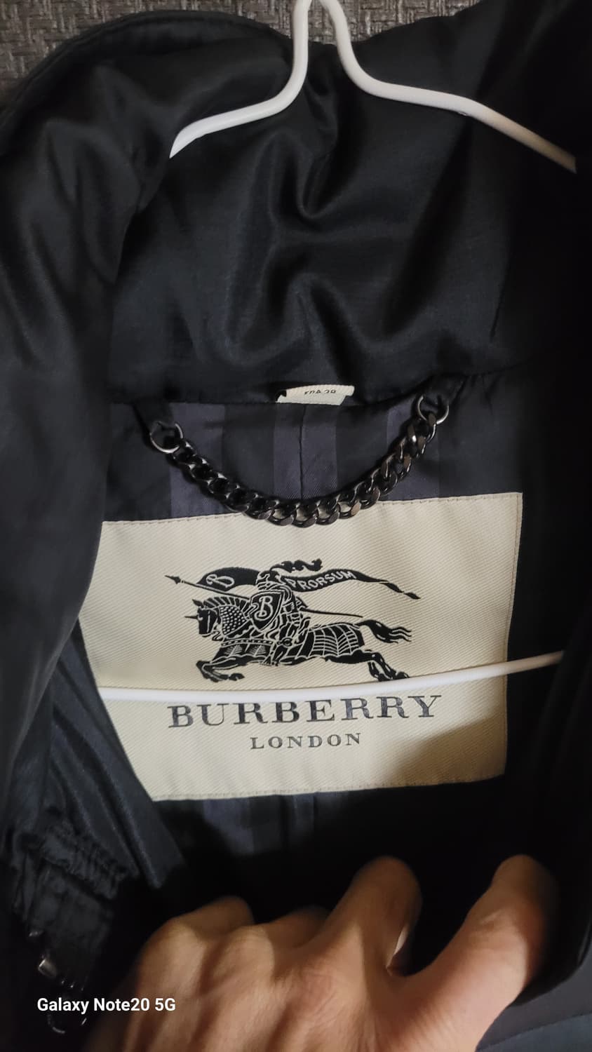 버버리 패딩 상품이미지4