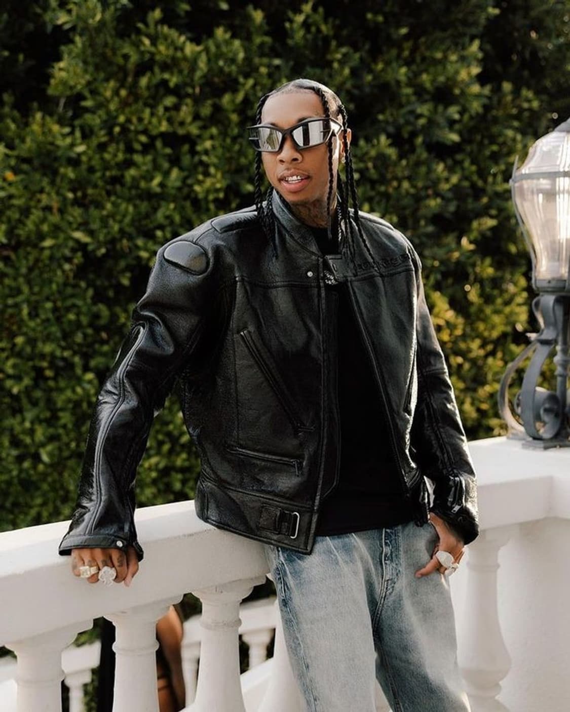 꾸레쥬 24ss 레이서 패디드 코튼 봄버자켓 상품이미지1