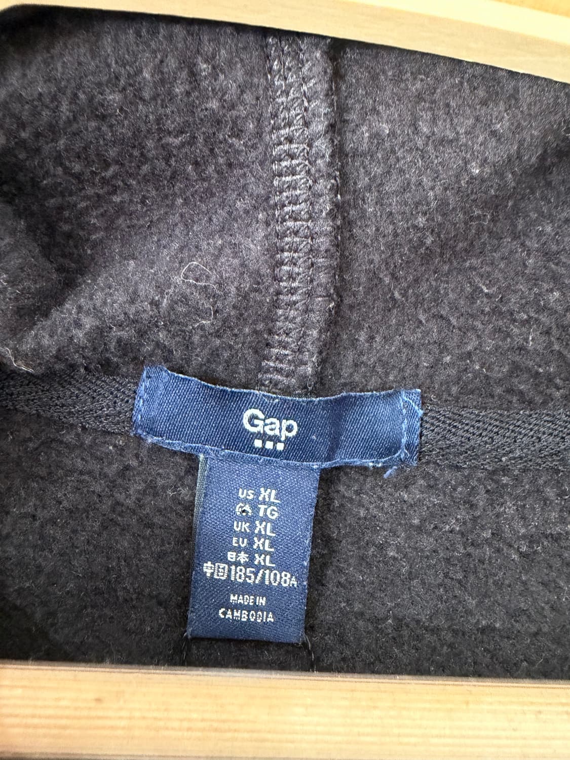 69. 갭 후드집업 상품이미지2