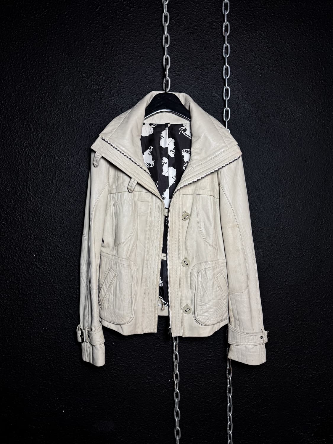Ivory high-neck leather jacket  상품이미지2