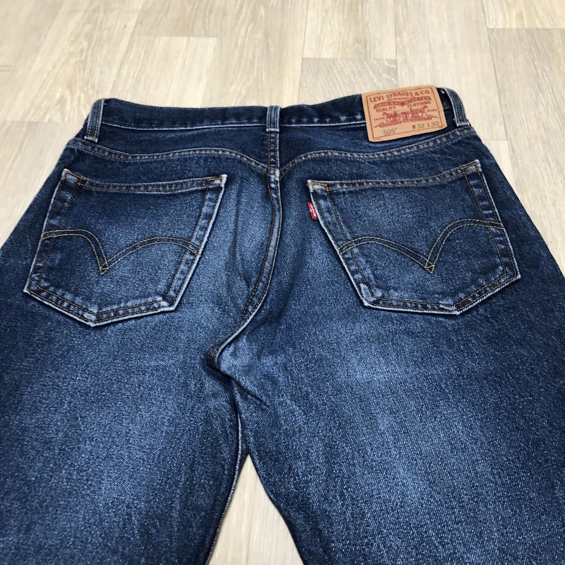 (32) 리바이스 Levi's 505 레귤러핏 중청 하드 워싱 데님 상품이미지10