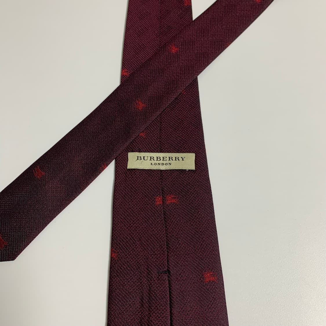 버버리(BURBERRY) 모노그램 신형라벨 명품넥타이 최상급 기마병로고 상품이미지4