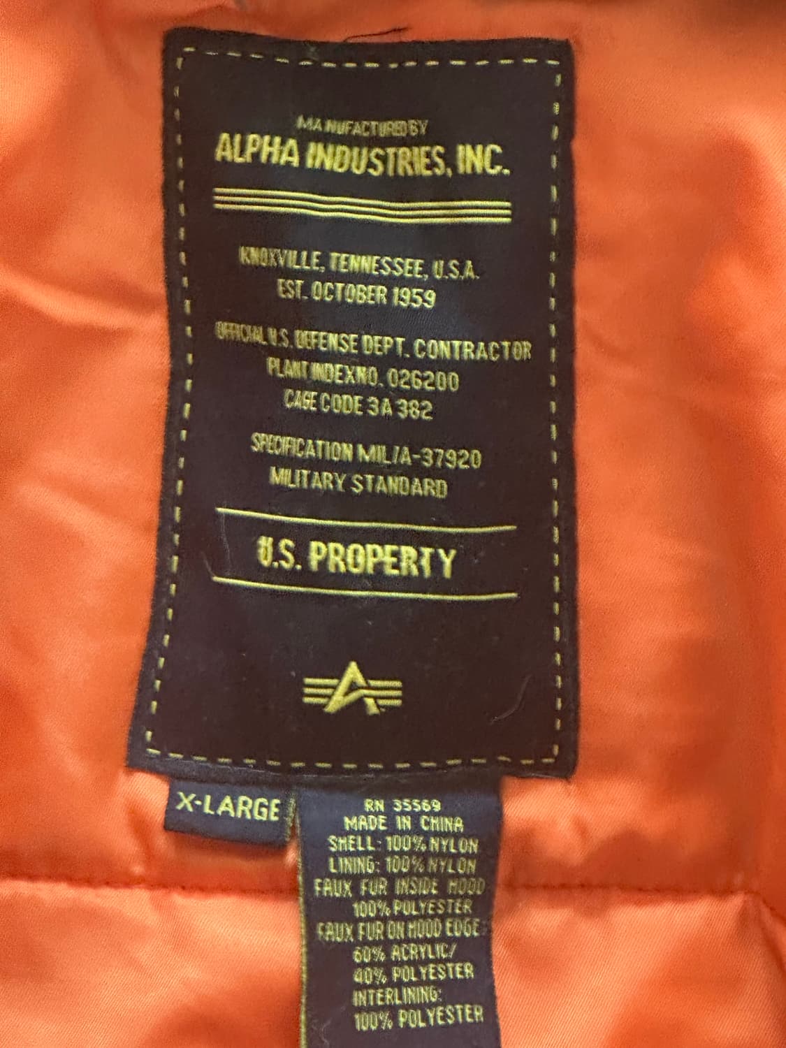 알파인더스트리 XL N3B 올리브 그린 컬러 판매합니다. 상품이미지4