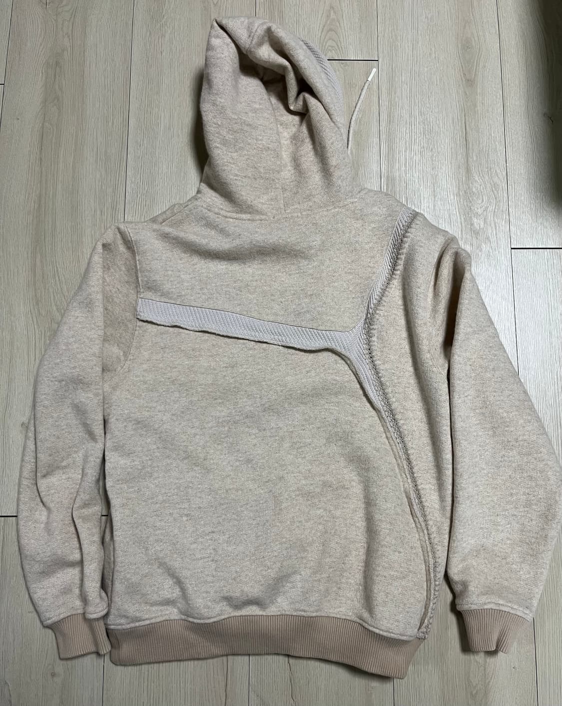 [XLIM : 엑슬림] EP.6 01 HOODIE BEIGE 상품이미지4