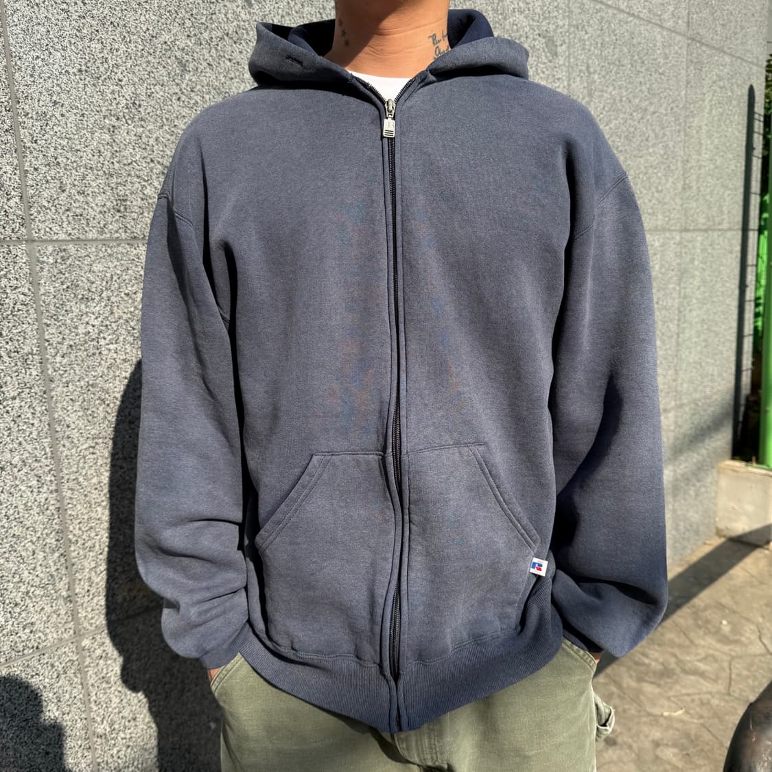 90s Russell Athletic Faded ZipUp 러셀 후드집업 상품이미지2