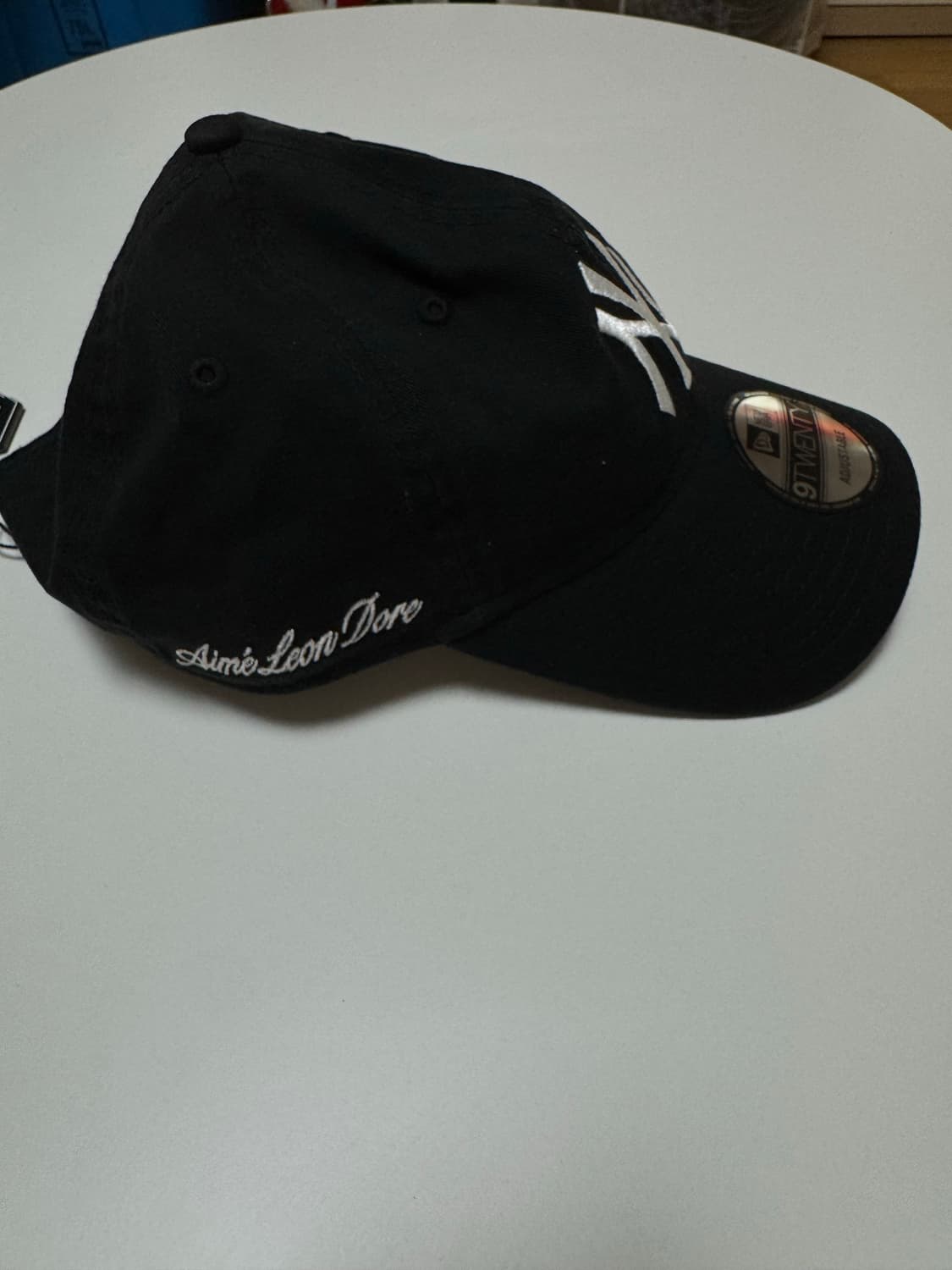 에메레온도르 x 뉴에라 양키스 블랙 볼캡 판매합니다! 상품이미지3