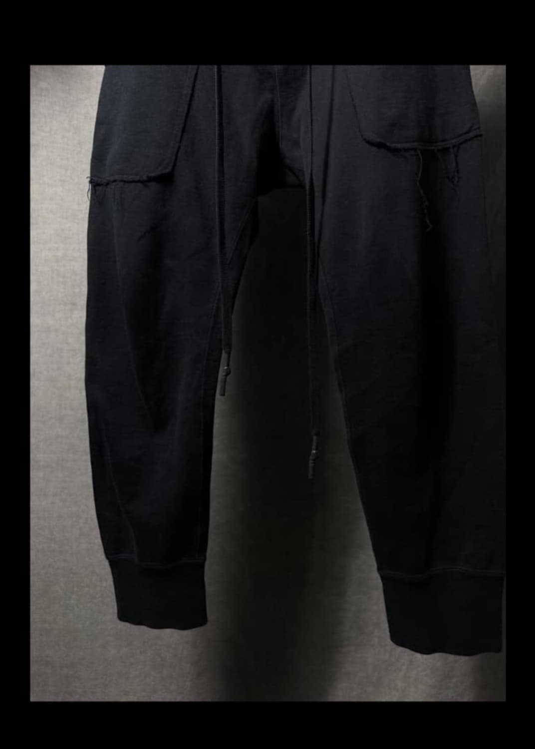 ​NUDE:MM Distressed Joggers Pants 상품이미지4