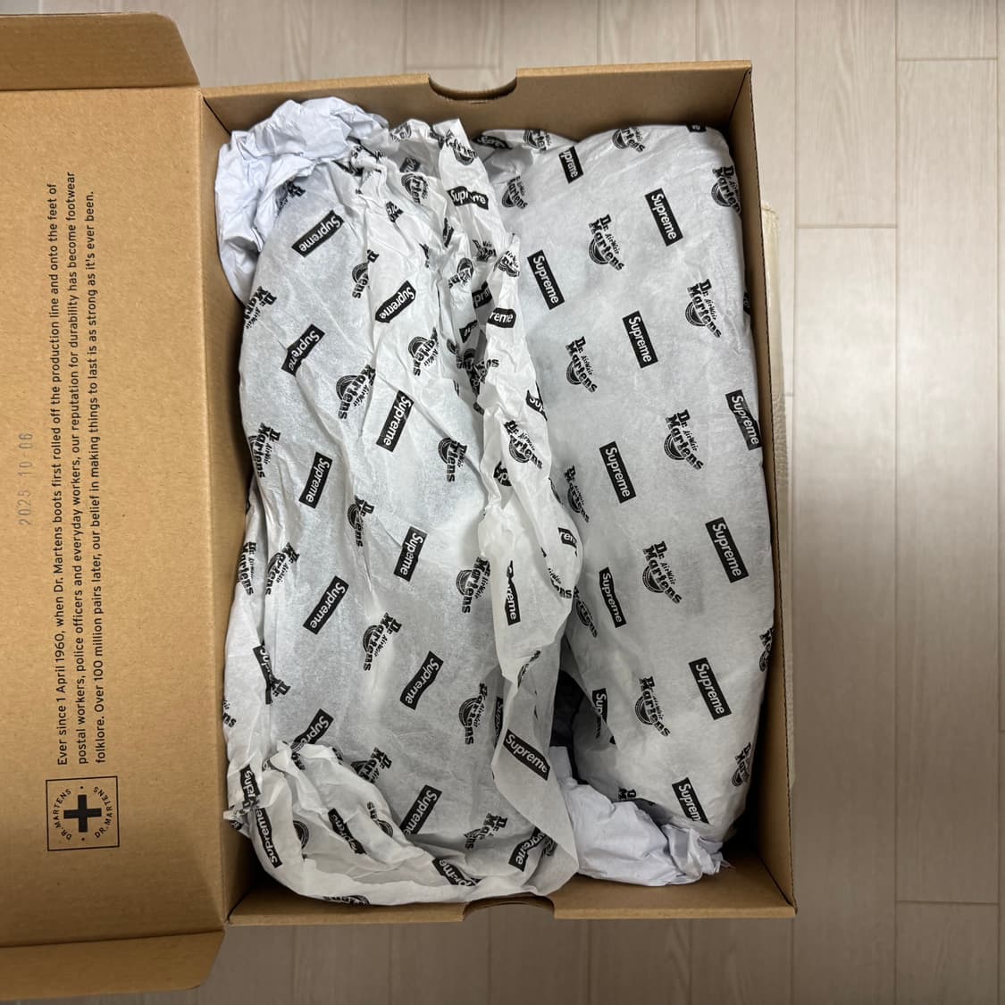 (290) 슈프림x닥터마틴 1461 3-아이슈 블랙 상품이미지5