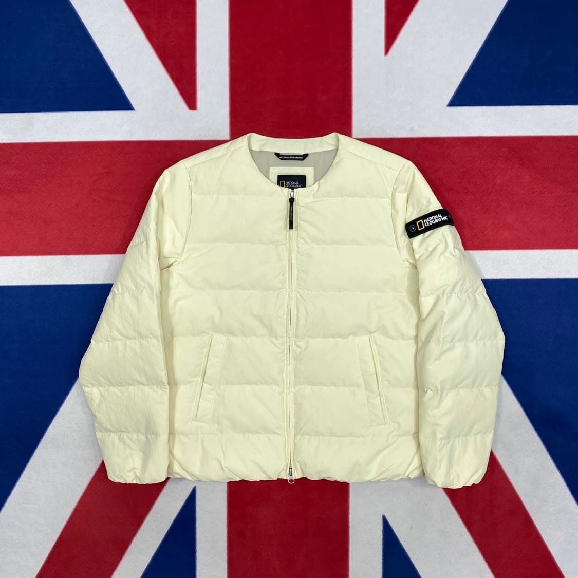 내셔널지오그래픽 덕다운 경량패딩 M 상품이미지1