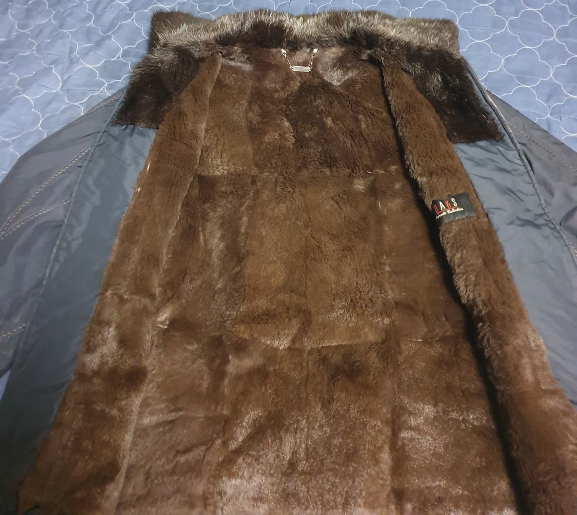 (한정판)닥스 빈티지 사이드 스트랩 소가죽배색 안감 토끼털 자켓(105) 상품이미지4