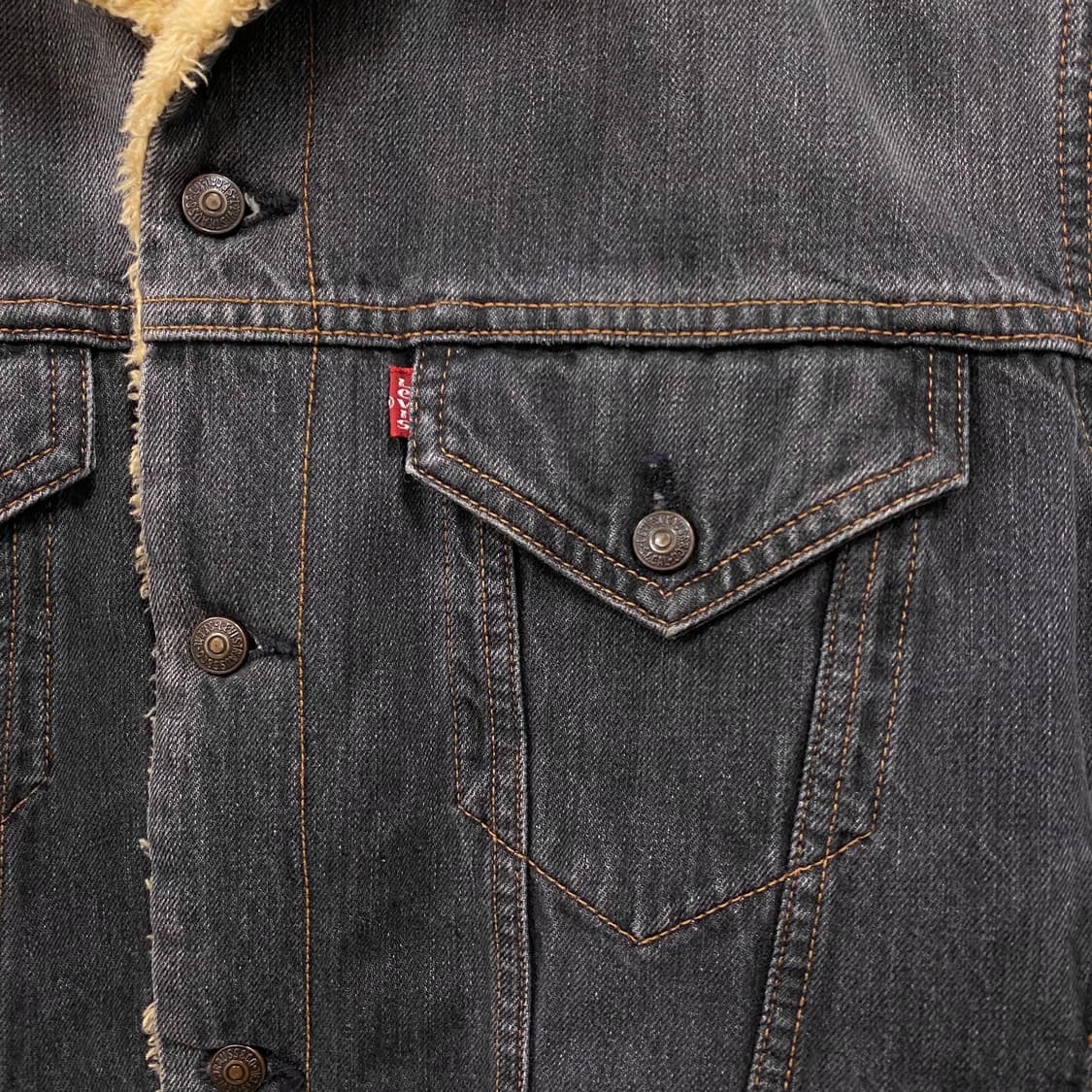 리바이스 흑청 쉐르파 트러커 데님 자켓 상품이미지5