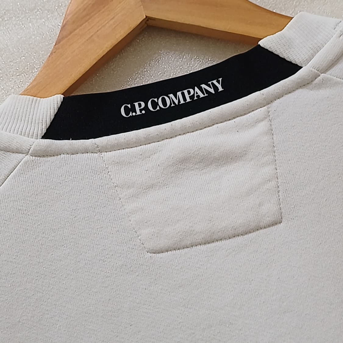 정품 CP 컴퍼니 렌즈 맨투맨 라운드 티 남성 XL 봄 가을 사랑봉봉 상품이미지5