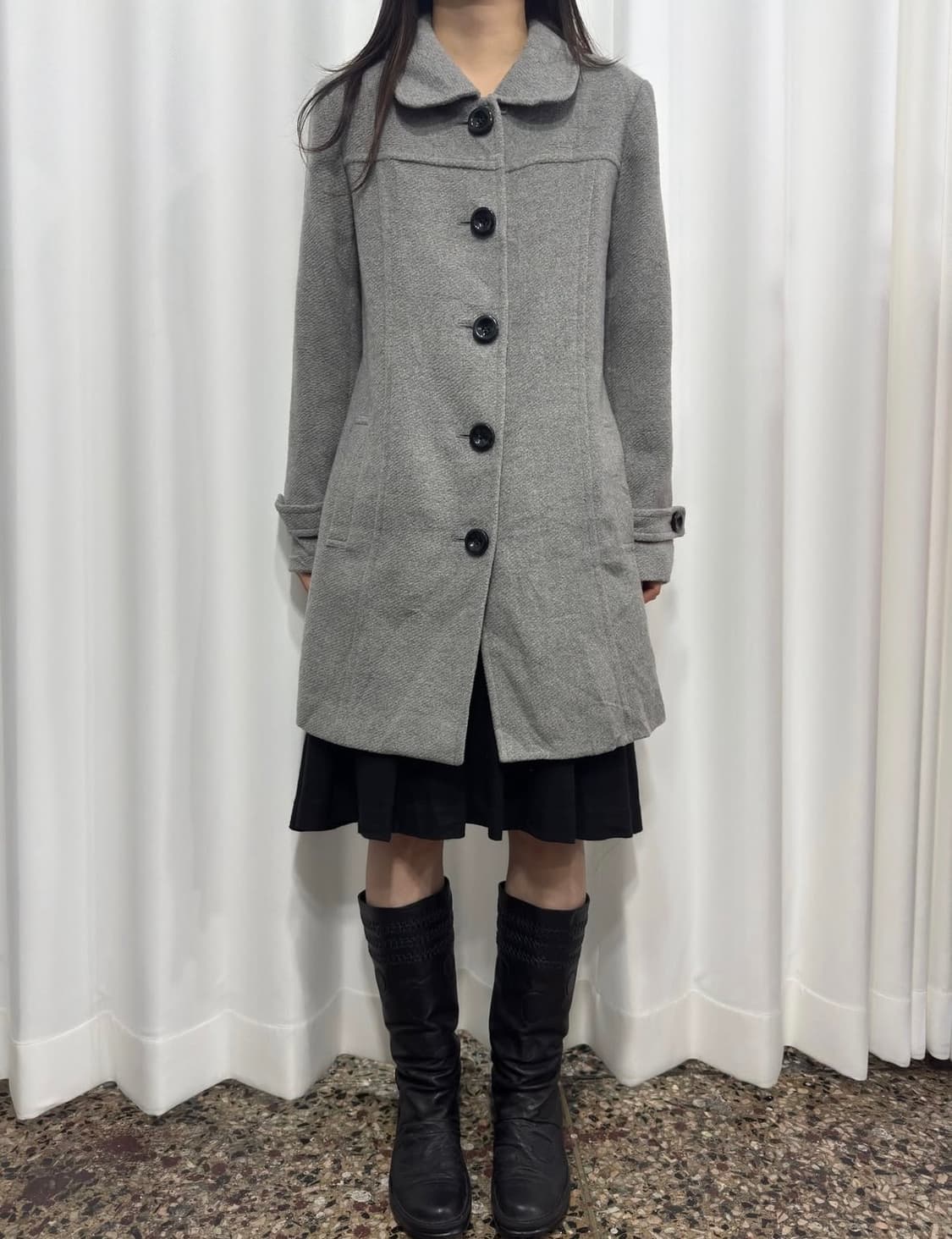 Soft gray button coat 상품이미지1