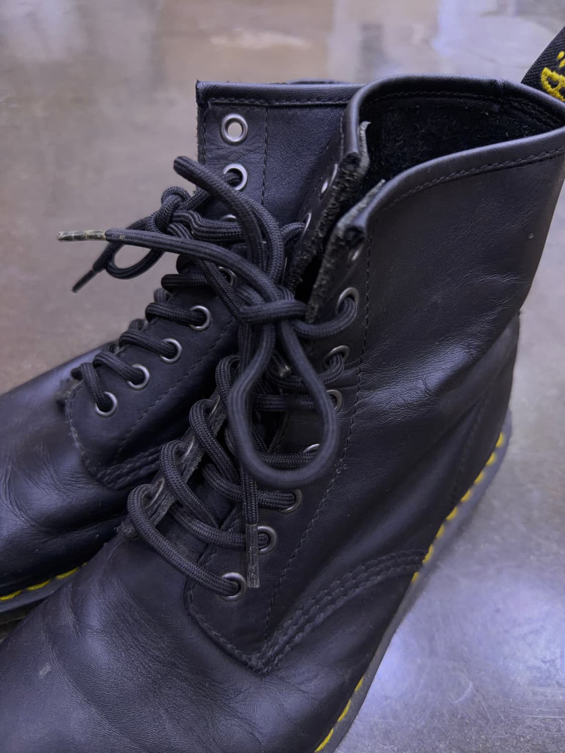 닥터마틴 1460 8홀 부츠 워커 블랙 260 상품이미지4