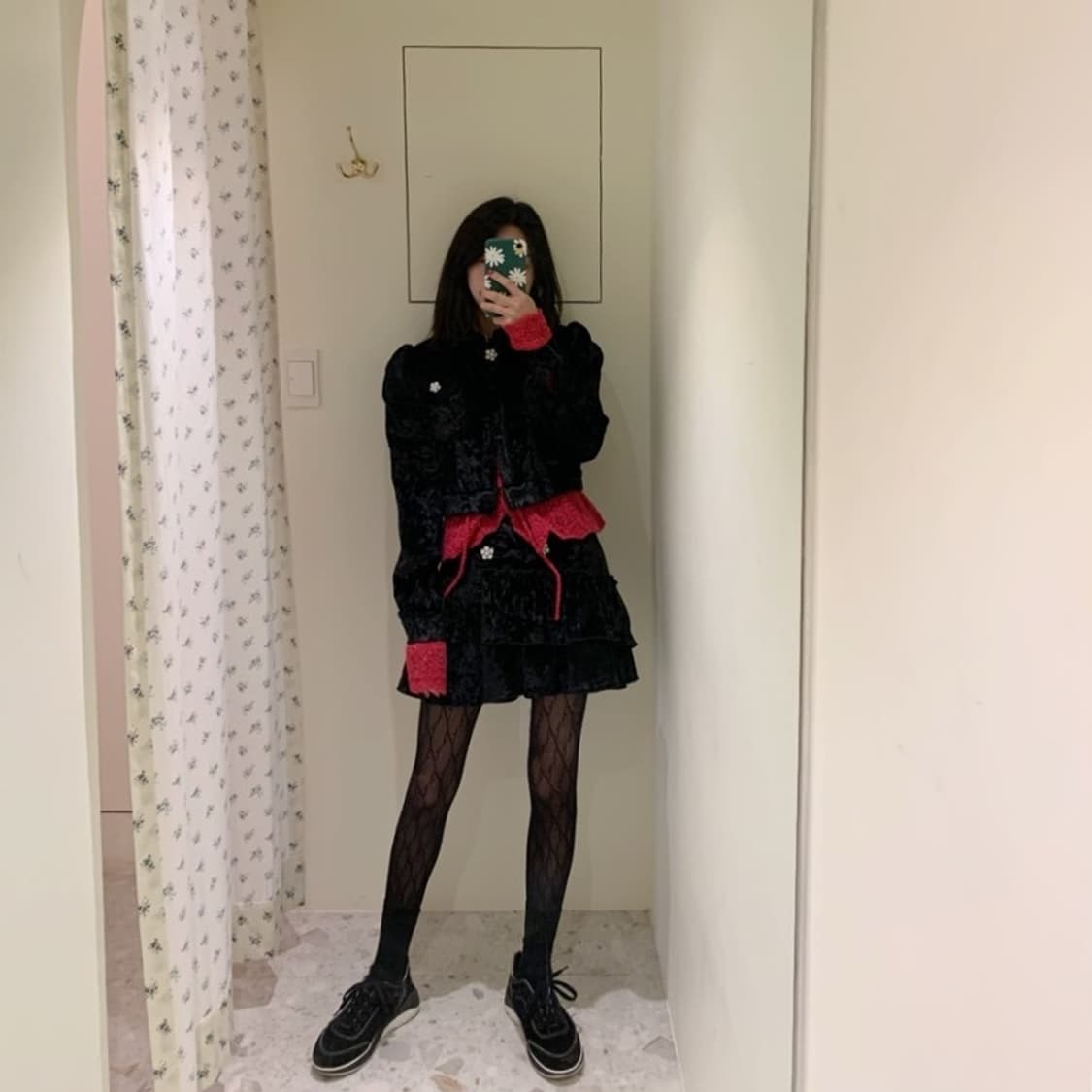 [s] lmml studio 벨벳 셋업 [오마이걸 유아 착용] 상품이미지4