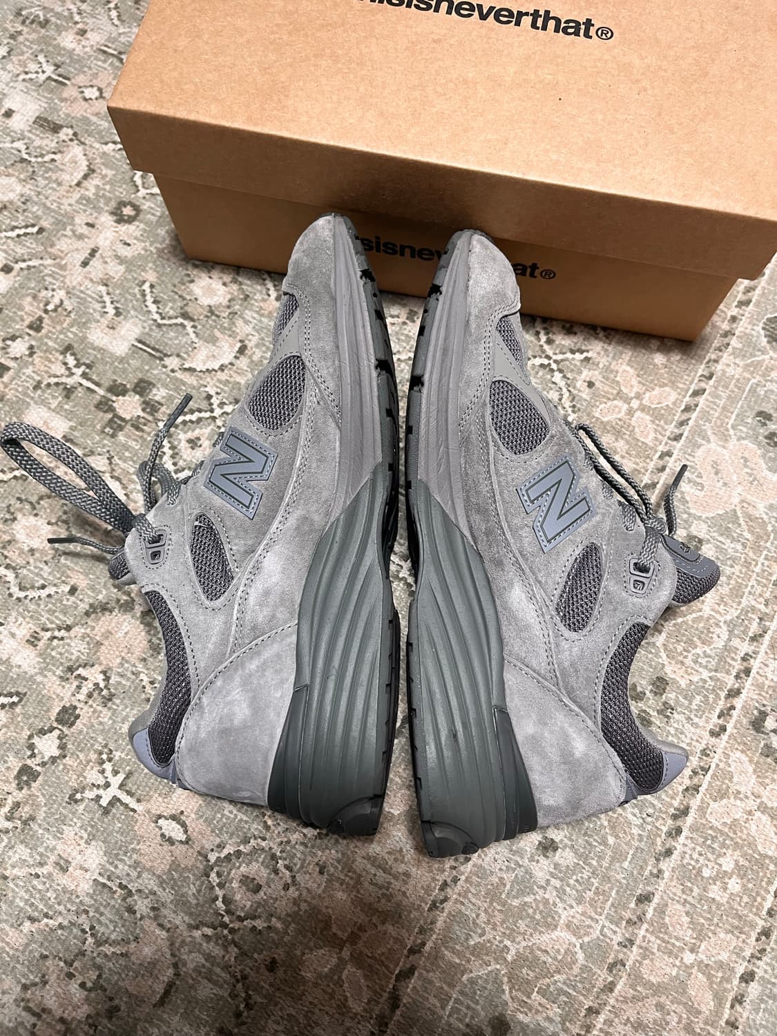 뉴발란스 디스이즈네버댓 991v2 상품이미지5