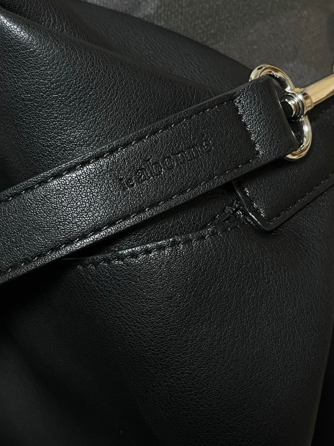 르아보네 소가죽 숄더백 상품이미지2